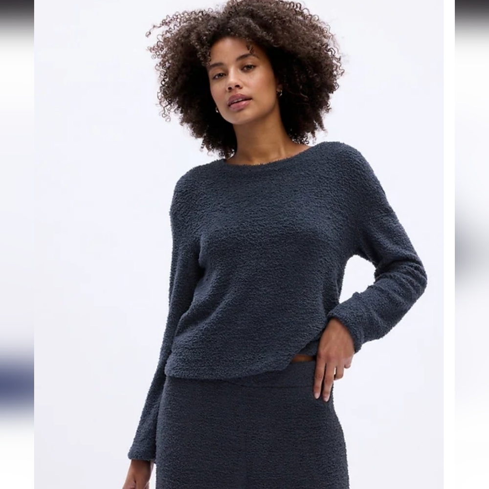 GAP Chenille Relaxed Sweater Size S NWT